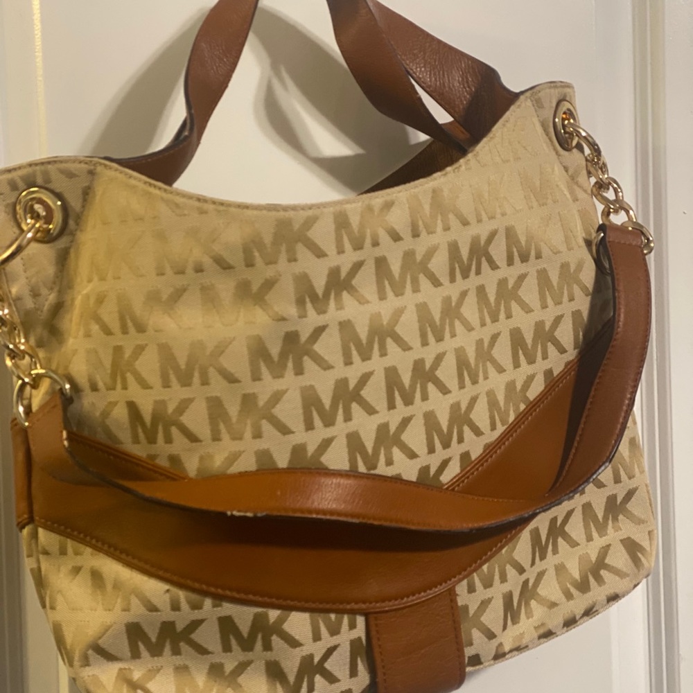 Purse - Picture 3 of 4
